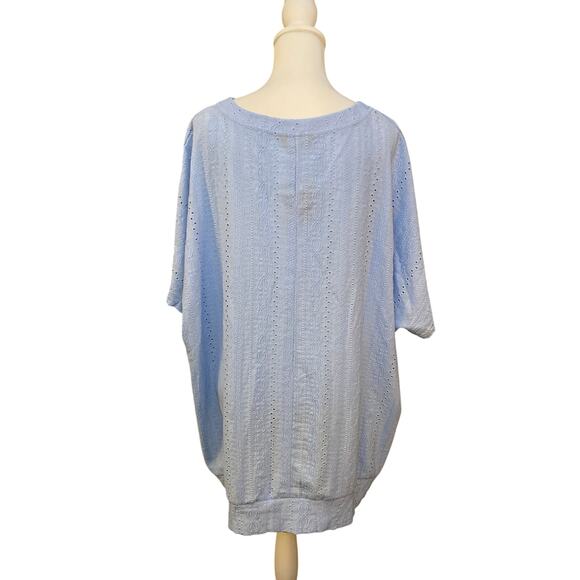 Bloomchic Eyelet Trim Stretchy Textured Plain Top Size 22-24 Office Casual - Picture 4 of 7